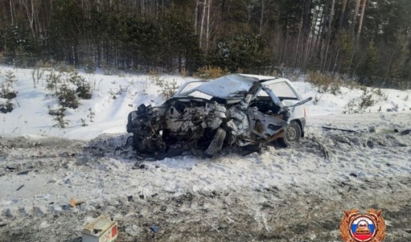 Водитель «Оки» погиб в ДТП на трассе под Иркутском Водитель «Оки» погиб в ДТП на трассе под Иркутском