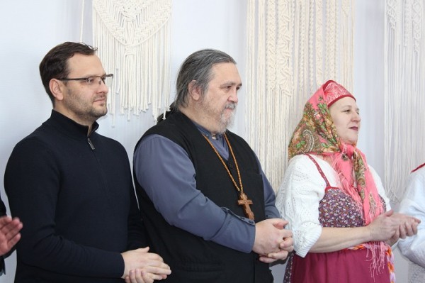 Дом народного творчества «Радуга» открылся в деревне Куда
Дом народного творчества «Радуга» открылся в деревне Куда