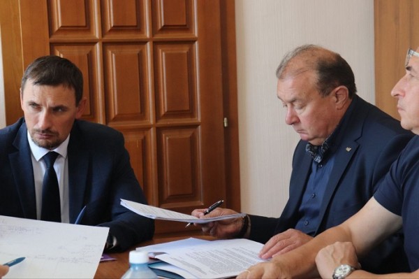 Рассмотрено три варианта по недопущению массовых перегрузок по энергоснабжению зимой
Рассмотрено три варианта по недопущению массовых перегрузок по энергоснабжению зимой