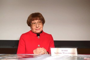 
                В Иркутске презентовали книгу об истории театра кукол &laquo;Аистёнок&raquo;
                
            