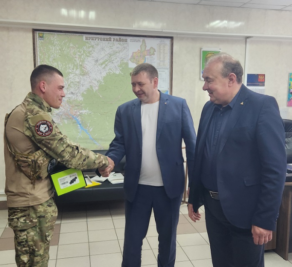 
			Снаряжение и медикаменты передали землякам в зону СВО		